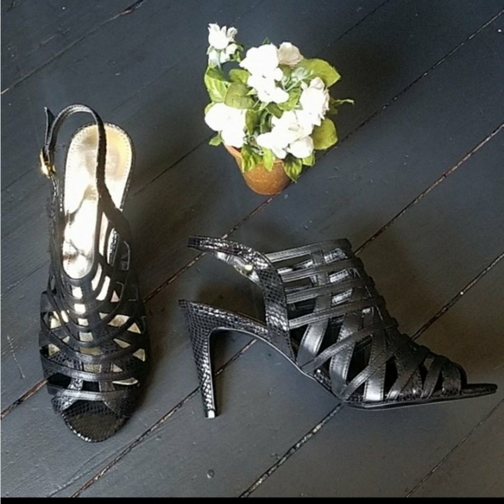 🌼 NWOT Marc Fisher Heels